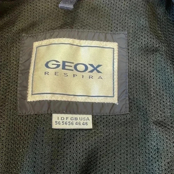 Geox Black Windbreaker Jacket Lightweight Casual Design - Picture 4 of 12